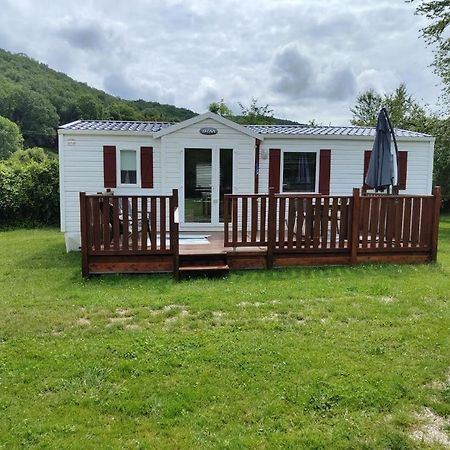 Les Chalets Salineens Salies-du-Salat Εξωτερικό φωτογραφία