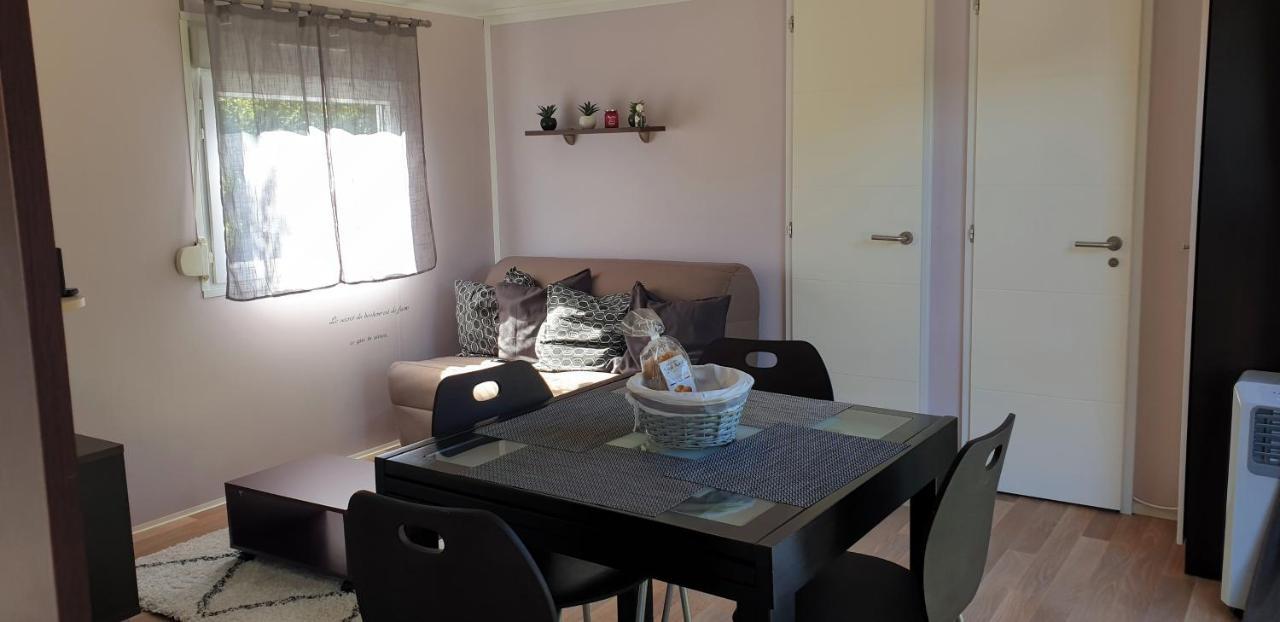 Les Chalets Salineens Salies-du-Salat Εξωτερικό φωτογραφία