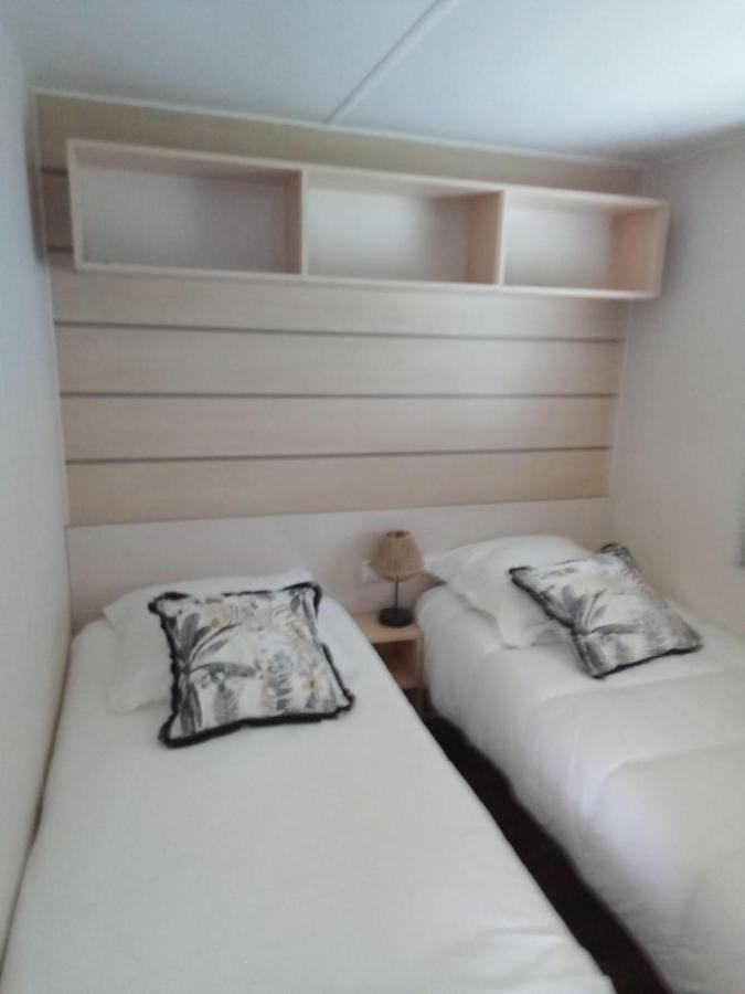 Les Chalets Salineens Salies-du-Salat Εξωτερικό φωτογραφία